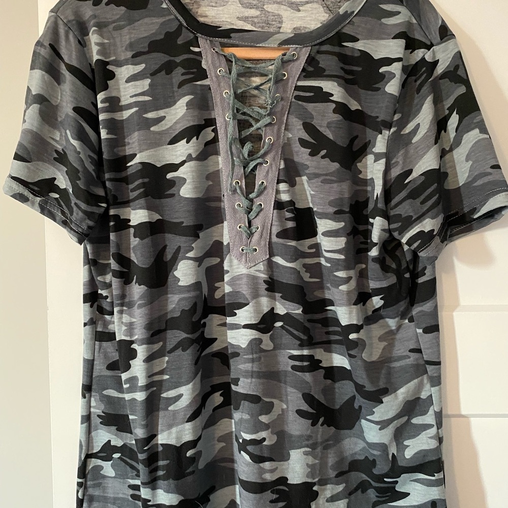 Camo tie up shirt